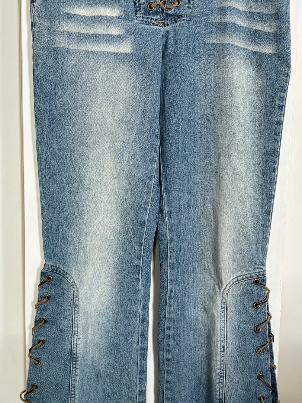 Vintage Y2K Low rise Lace-Up Women’s Jeans